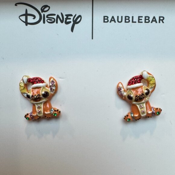 Disney's Angel (Lilo & Stitch) in Santa Hat Pierced Post Holiday Earrings -NIB - Picture 1 of 3